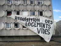 France, Réquisition de logements: l'éclatante victoire du oui, FRANCE, february 2010