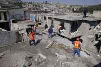 Marcha el frente amplio para evitar la construcción de la Supervía en la ciudad de México, MEXICO, enero 2011