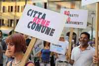 Napoli, Le istituzioni difendano il diritto alla città dei beni comuni, non il FUM di ONU-Habitat che si sta mangiando gli spazi pubblici