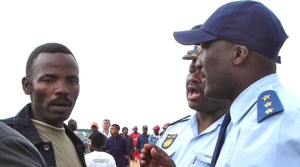 South Africa: Comrade Bazooka Rhadebe lives and fights in solidarity ...