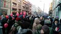 The currency borrowers blocked Neglinnaya street in Moscow and scuffled with the police