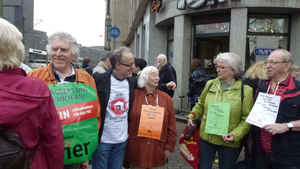 Solidarity against demolition social housing (Duisburg, 26 04 2013)